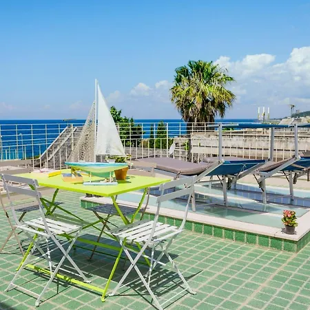 Panoramic Apartment Santa Maria al Bagno